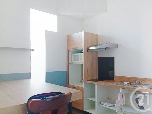 Appartement F3 &agrave; louer - 3 pi&egrave;ces - 71,74 m2 - St Quirc - 09 - MIDI-PYRENEES