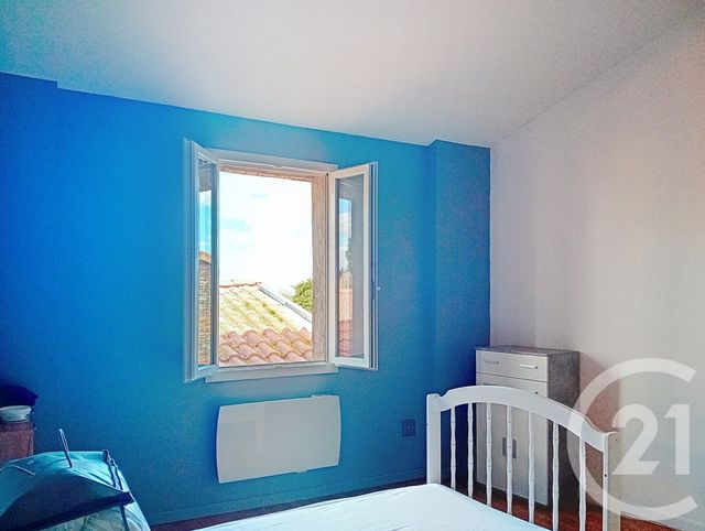 Appartement F3 &agrave; louer - 3 pi&egrave;ces - 71,74 m2 - St Quirc - 09 - MIDI-PYRENEES