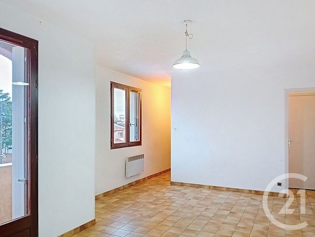 Appartement Studio &agrave; louer - 1 pi&egrave;ce - 28 m2 - Cugnaux - 31 - MIDI-PYRENEES