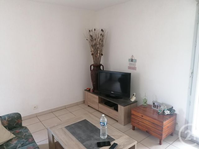 Appartement F2 à louer LONGAGES