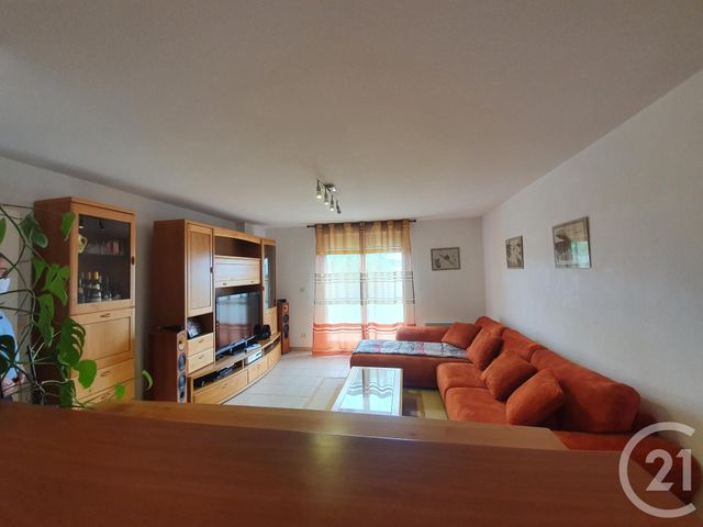 Afficher la photo en grand Appartement T3 à vendre - 3 pièces - 61.0 m2 - SAVERDUN - 09 - MIDI-PYRENEES - Century 21 S.D.I.