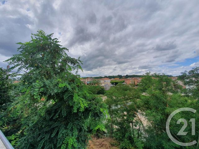 Afficher la photo en grand Appartement T3 à vendre - 3 pièces - 61.0 m2 - SAVERDUN - 09 - MIDI-PYRENEES - Century 21 S.D.I.