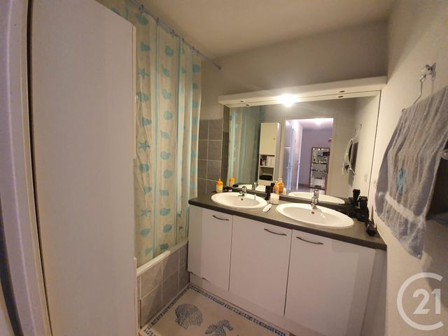 Afficher la photo en grand Appartement T3 à vendre - 3 pièces - 61.0 m2 - SAVERDUN - 09 - MIDI-PYRENEES - Century 21 S.D.I.
