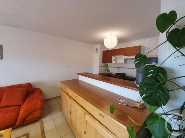 Afficher la photo en grand Appartement T3 à vendre - 3 pièces - 61.0 m2 - SAVERDUN - 09 - MIDI-PYRENEES - Century 21 S.D.I.
