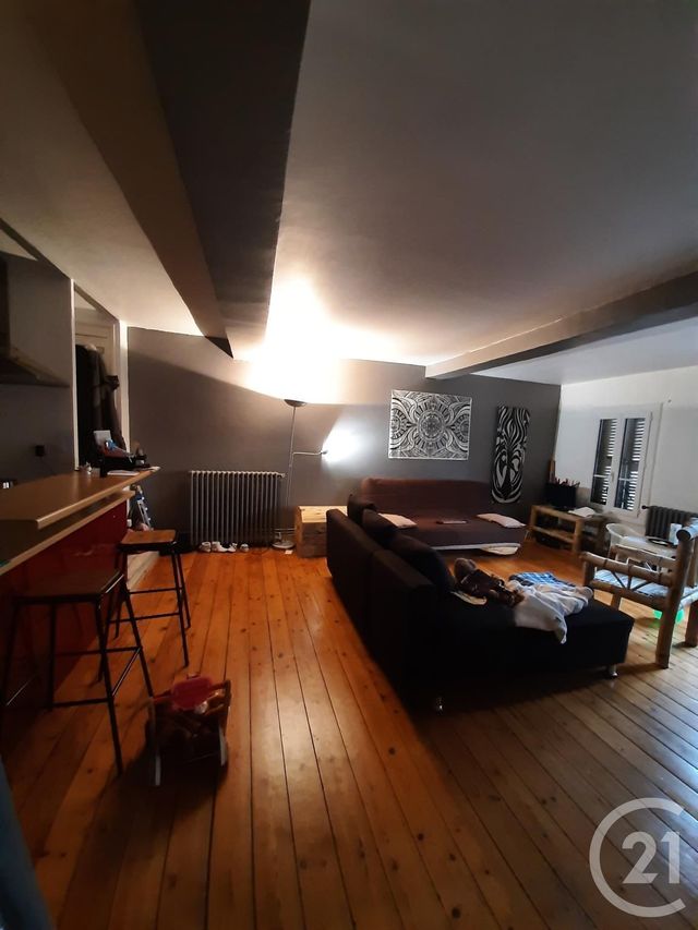 Afficher la photo en grand Appartement F3 à vendre - 3 pièces - 75.0 m2 - PAMIERS - 09 - MIDI-PYRENEES - Century 21 S.D.I.