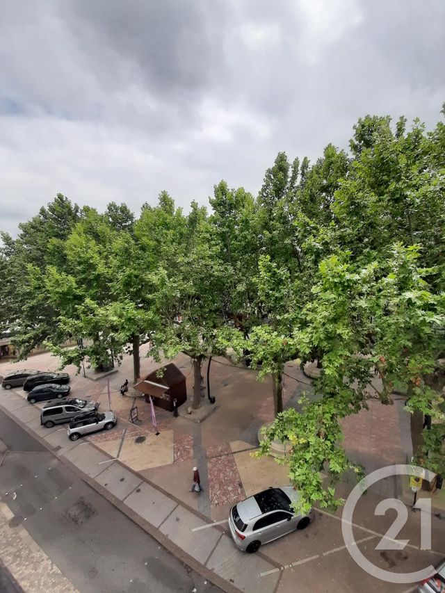 Afficher la photo en grand Appartement F3 à vendre - 3 pièces - 75.0 m2 - PAMIERS - 09 - MIDI-PYRENEES - Century 21 S.D.I.