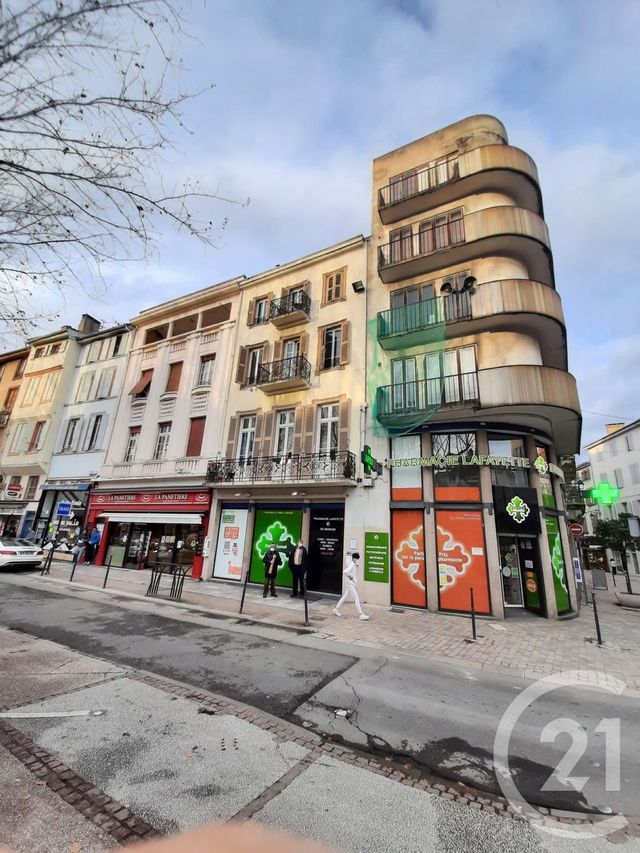 Afficher la photo en grand Appartement F3 à vendre - 3 pièces - 75.0 m2 - PAMIERS - 09 - MIDI-PYRENEES - Century 21 S.D.I.