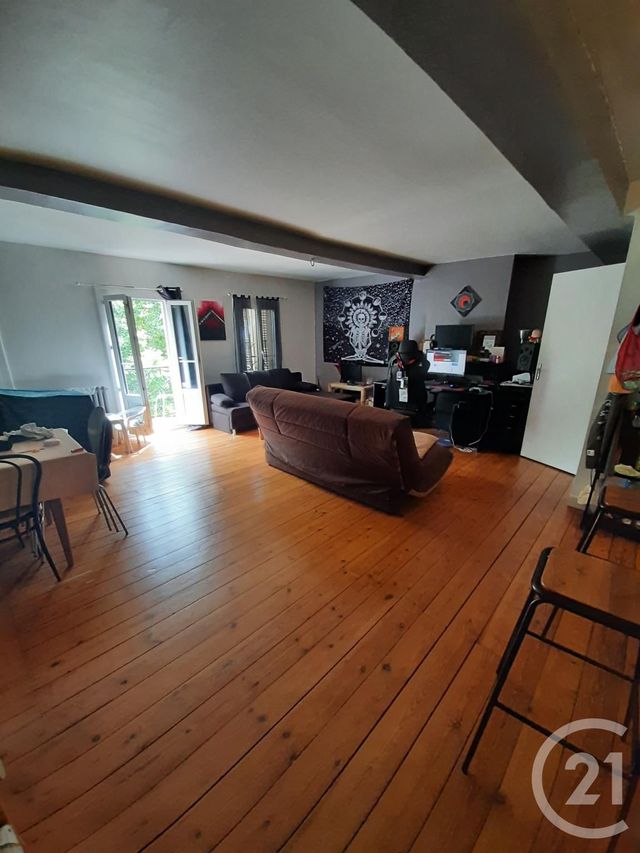 Afficher la photo en grand Appartement F3 à vendre - 3 pièces - 75.0 m2 - PAMIERS - 09 - MIDI-PYRENEES - Century 21 S.D.I.