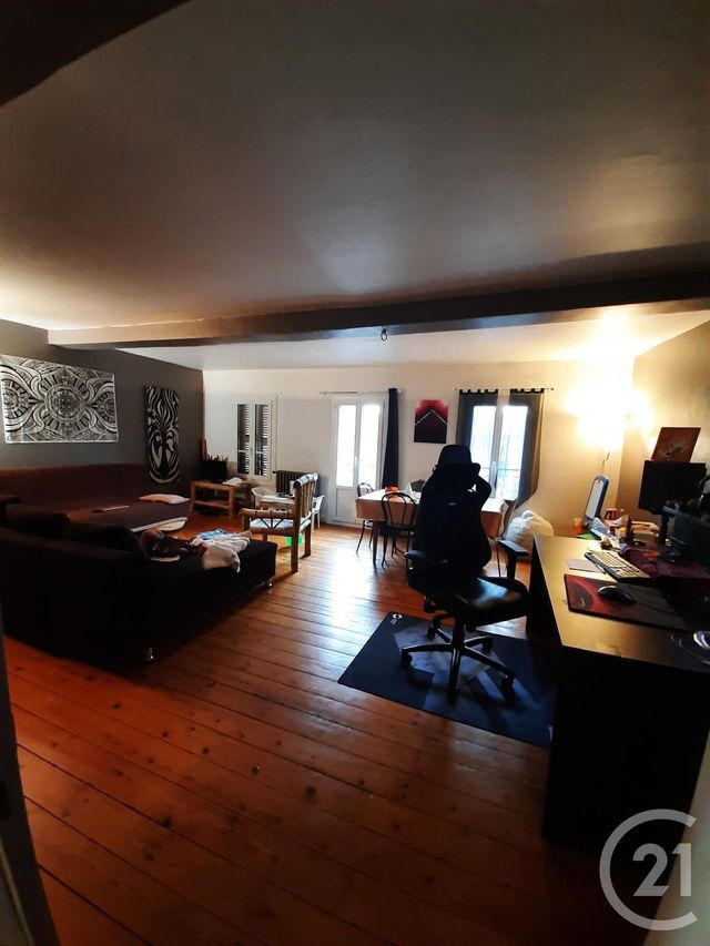 Afficher la photo en grand Appartement F3 à vendre - 3 pièces - 75.0 m2 - PAMIERS - 09 - MIDI-PYRENEES - Century 21 S.D.I.
