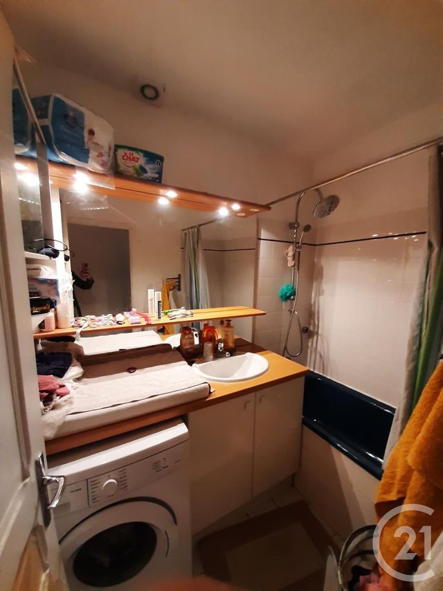 Afficher la photo en grand Appartement F3 à vendre - 3 pièces - 75.0 m2 - PAMIERS - 09 - MIDI-PYRENEES - Century 21 S.D.I.