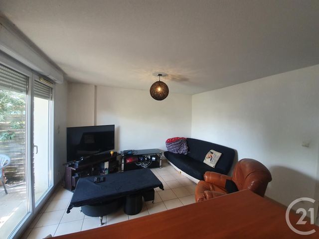 Appartement T2 à vendre - 2 pièces - 42.71 m2 - SAVERDUN - 09 - MIDI-PYRENEES - Century 21 S.D.I. Appartement T2 à vendre - 2 pièces - 42.71 m2 - SAVERDUN - 09 - MIDI-PYRENEES - Century 21 S.D.I.