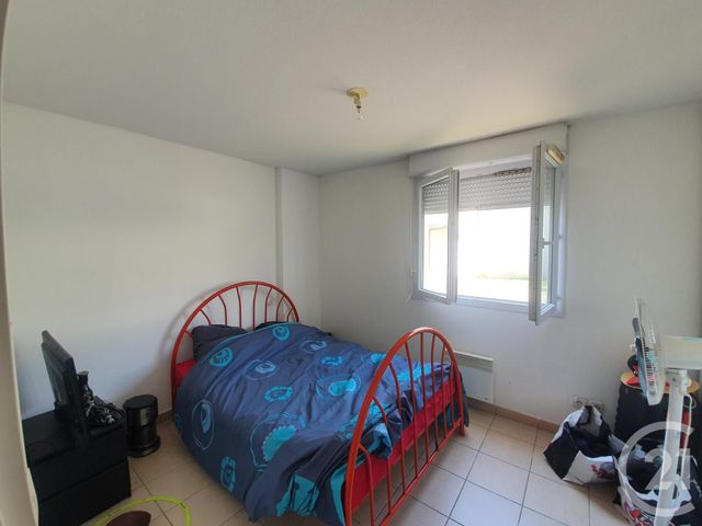 Appartement T2 à vendre - 2 pièces - 42.71 m2 - SAVERDUN - 09 - MIDI-PYRENEES - Century 21 S.D.I. Appartement T2 à vendre - 2 pièces - 42.71 m2 - SAVERDUN - 09 - MIDI-PYRENEES - Century 21 S.D.I.