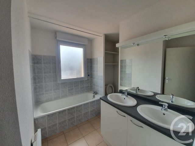 maison à vendre - 4 pièces - 81.41 m2 - SAVERDUN - 09 - MIDI-PYRENEES - Century 21 S.D.I. maison à vendre - 4 pièces - 81.41 m2 - SAVERDUN - 09 - MIDI-PYRENEES - Century 21 S.D.I.