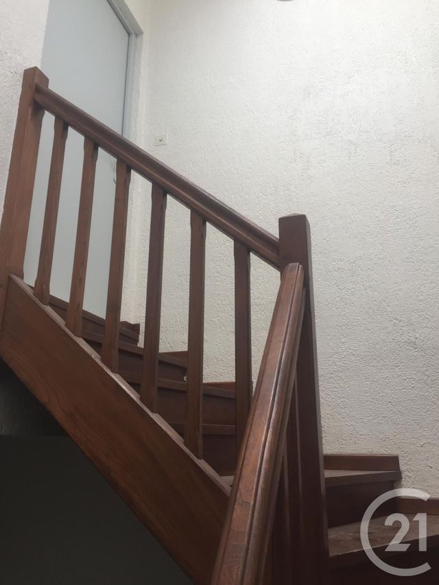 Afficher la photo en grand Appartement F2 à louer - 2 pièces - 55.0 m2 - PAMIERS - 09 - MIDI-PYRENEES - Century 21 S.D.I.