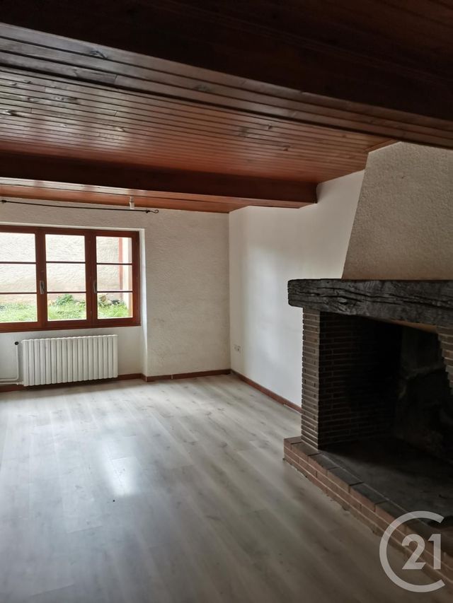 maison à vendre - 5 pièces - 135.87 m2 - ST AMADOU - 09 - MIDI-PYRENEES - Century 21 S.D.I. maison à vendre - 5 pièces - 135.87 m2 - ST AMADOU - 09 - MIDI-PYRENEES - Century 21 S.D.I.