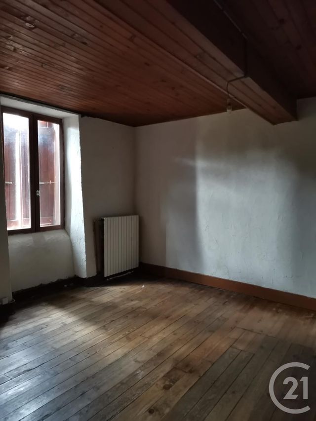maison à vendre - 5 pièces - 135.87 m2 - ST AMADOU - 09 - MIDI-PYRENEES - Century 21 S.D.I. maison à vendre - 5 pièces - 135.87 m2 - ST AMADOU - 09 - MIDI-PYRENEES - Century 21 S.D.I.
