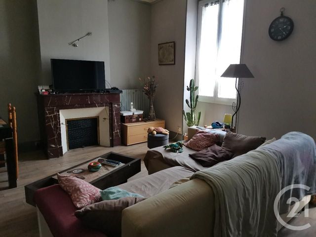 Afficher la photo en grand Appartement F3 à vendre - 3 pièces - 84.05 m2 - PAMIERS - 09 - MIDI-PYRENEES - Century 21 S.D.I.
