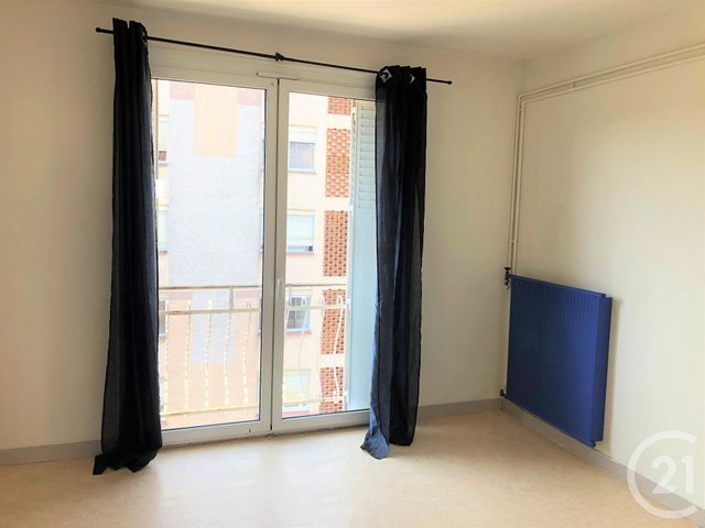 Afficher la photo en grand Appartement F2 à louer - 2 pièces - 40.0 m2 - PAMIERS - 09 - MIDI-PYRENEES - Century 21 S.D.I.