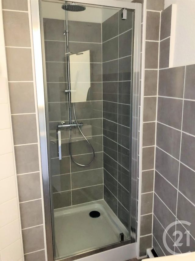 Afficher la photo en grand Appartement F2 à louer - 2 pièces - 40.0 m2 - PAMIERS - 09 - MIDI-PYRENEES - Century 21 S.D.I.