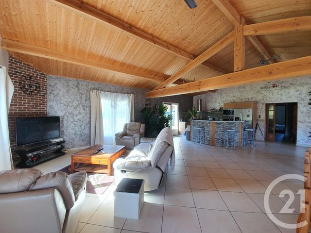 Afficher la photo en grand maison à vendre - 5 pièces - 294.0 m2 - MONTEGUT PLANTAUREL - 09 - MIDI-PYRENEES - Century 21 S.D.I.