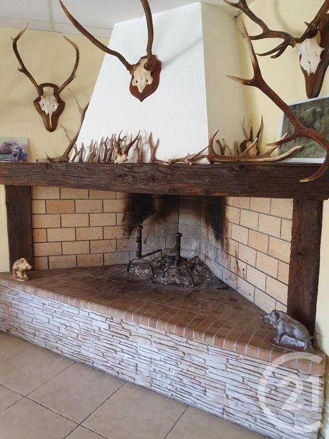 Afficher la photo en grand maison à vendre - 5 pièces - 294.0 m2 - MONTEGUT PLANTAUREL - 09 - MIDI-PYRENEES - Century 21 S.D.I.