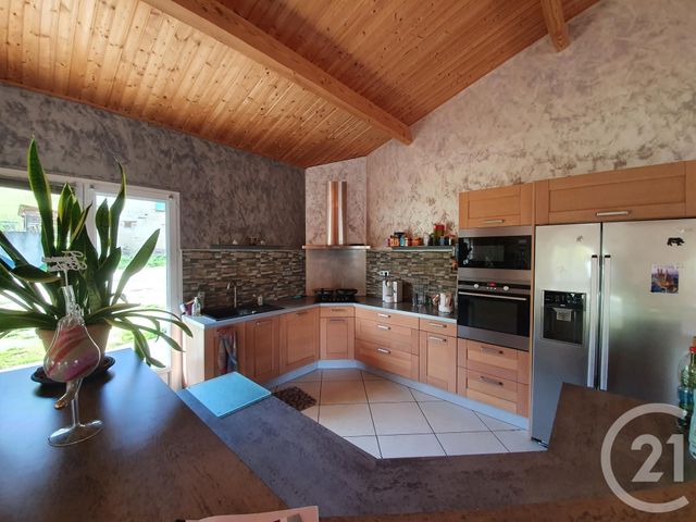 Afficher la photo en grand maison à vendre - 5 pièces - 294.0 m2 - MONTEGUT PLANTAUREL - 09 - MIDI-PYRENEES - Century 21 S.D.I.