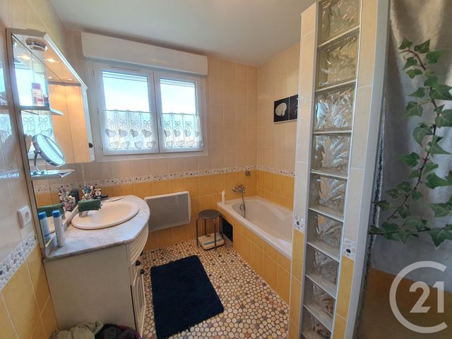 Afficher la photo en grand maison à vendre - 5 pièces - 294.0 m2 - MONTEGUT PLANTAUREL - 09 - MIDI-PYRENEES - Century 21 S.D.I.
