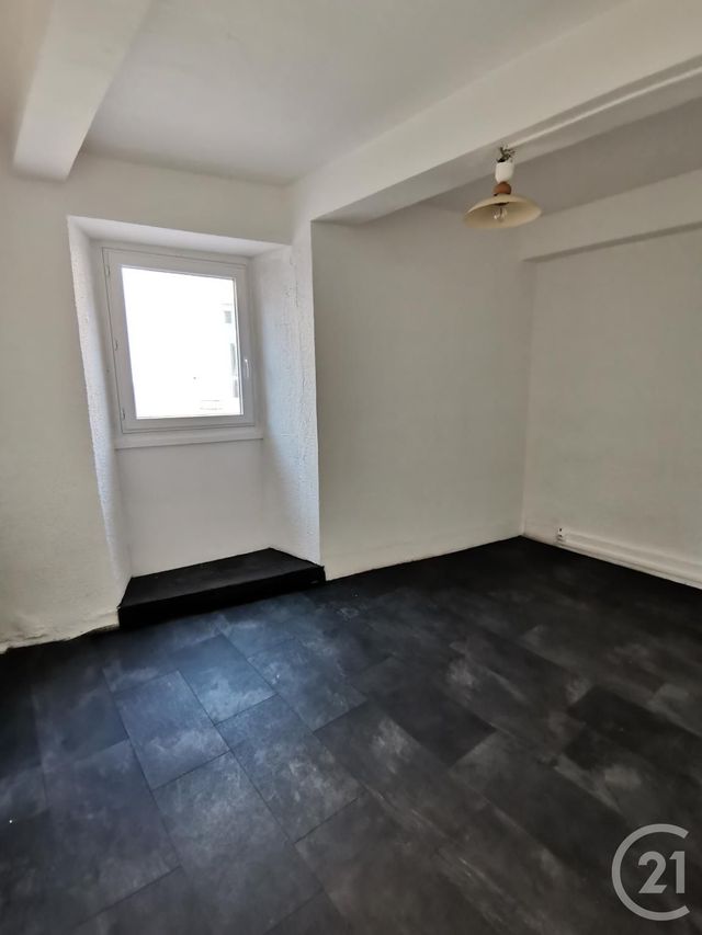 Afficher la photo en grand Appartement F3 à vendre - 3 pièces - 57.07 m2 - PAMIERS - 09 - MIDI-PYRENEES - Century 21 S.D.I.