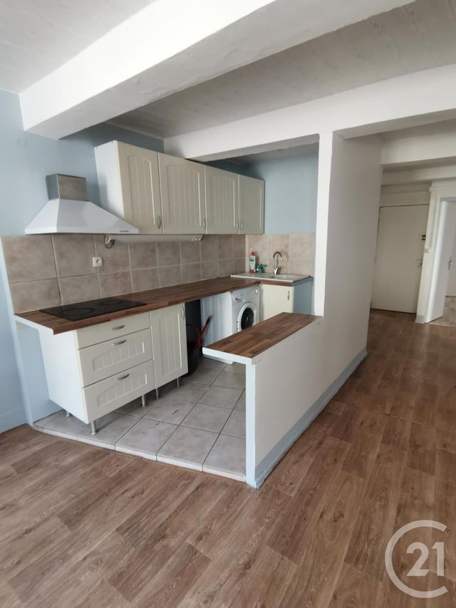 Afficher la photo en grand Appartement F3 à vendre - 3 pièces - 57.07 m2 - PAMIERS - 09 - MIDI-PYRENEES - Century 21 S.D.I.