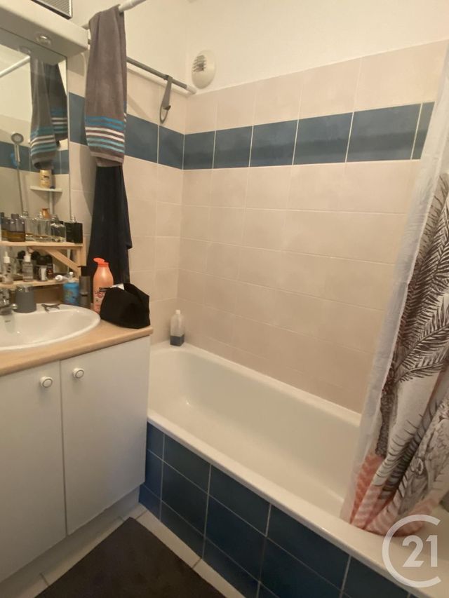 Appartement F2 à vendre - 2 pièces - 44.95 m2 - MAZERES - 09 - MIDI-PYRENEES - Century 21 S.D.I. Appartement F2 à vendre - 2 pièces - 44.95 m2 - MAZERES - 09 - MIDI-PYRENEES - Century 21 S.D.I.