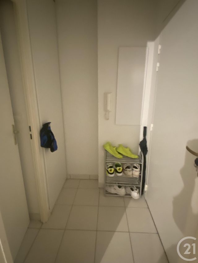 Appartement F2 à vendre - 2 pièces - 44.95 m2 - MAZERES - 09 - MIDI-PYRENEES - Century 21 S.D.I. Appartement F2 à vendre - 2 pièces - 44.95 m2 - MAZERES - 09 - MIDI-PYRENEES - Century 21 S.D.I.