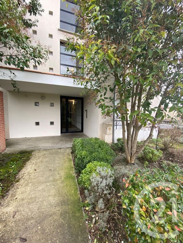 Appartement F2 à vendre - 2 pièces - 44.95 m2 - MAZERES - 09 - MIDI-PYRENEES - Century 21 S.D.I. Appartement F2 à vendre - 2 pièces - 44.95 m2 - MAZERES - 09 - MIDI-PYRENEES - Century 21 S.D.I.