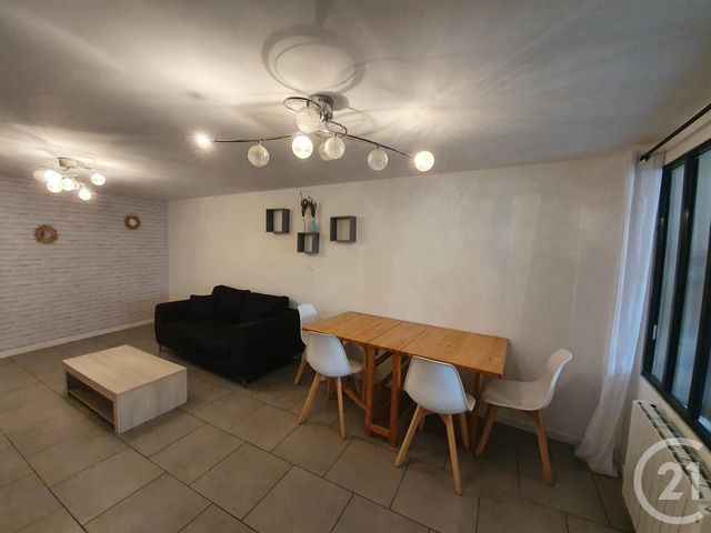 maison à vendre - 4 pièces - 86.0 m2 - RIEUCROS - 09 - MIDI-PYRENEES - Century 21 S.D.I. maison à vendre - 4 pièces - 86.0 m2 - RIEUCROS - 09 - MIDI-PYRENEES - Century 21 S.D.I.