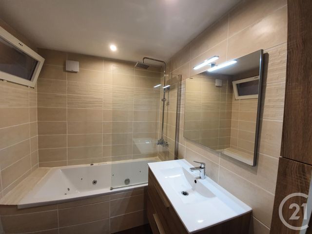 maison à vendre - 4 pièces - 86.0 m2 - RIEUCROS - 09 - MIDI-PYRENEES - Century 21 S.D.I. maison à vendre - 4 pièces - 86.0 m2 - RIEUCROS - 09 - MIDI-PYRENEES - Century 21 S.D.I.