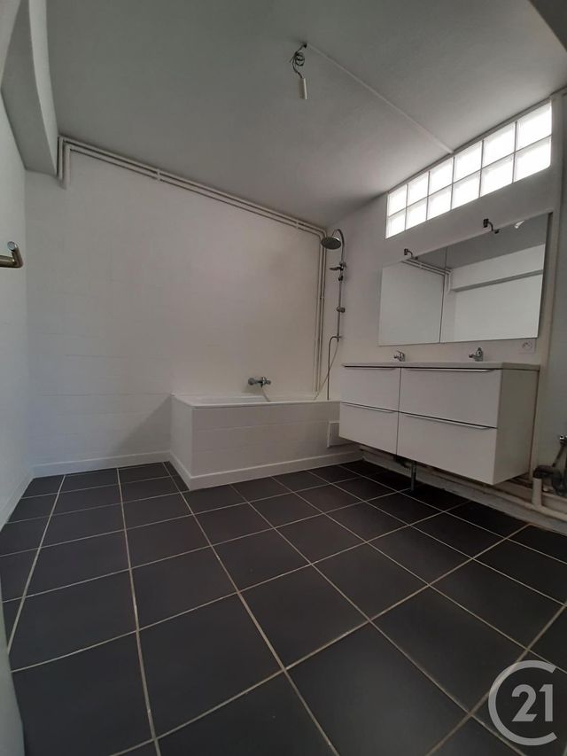 Afficher la photo en grand Appartement T4 à vendre - 4 pièces - 90.0 m2 - PAMIERS - 09 - MIDI-PYRENEES - Century 21 S.D.I.