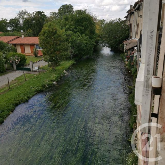 Afficher la photo en grand Appartement F2 à vendre - 2 pièces - 42.15 m2 - PAMIERS - 09 - MIDI-PYRENEES - Century 21 S.D.I.