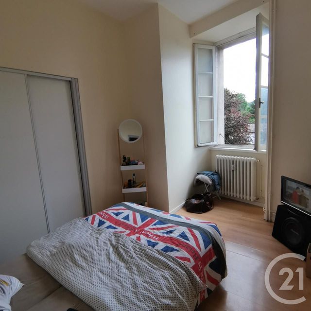 Afficher la photo en grand Appartement F2 à vendre - 2 pièces - 42.15 m2 - PAMIERS - 09 - MIDI-PYRENEES - Century 21 S.D.I.