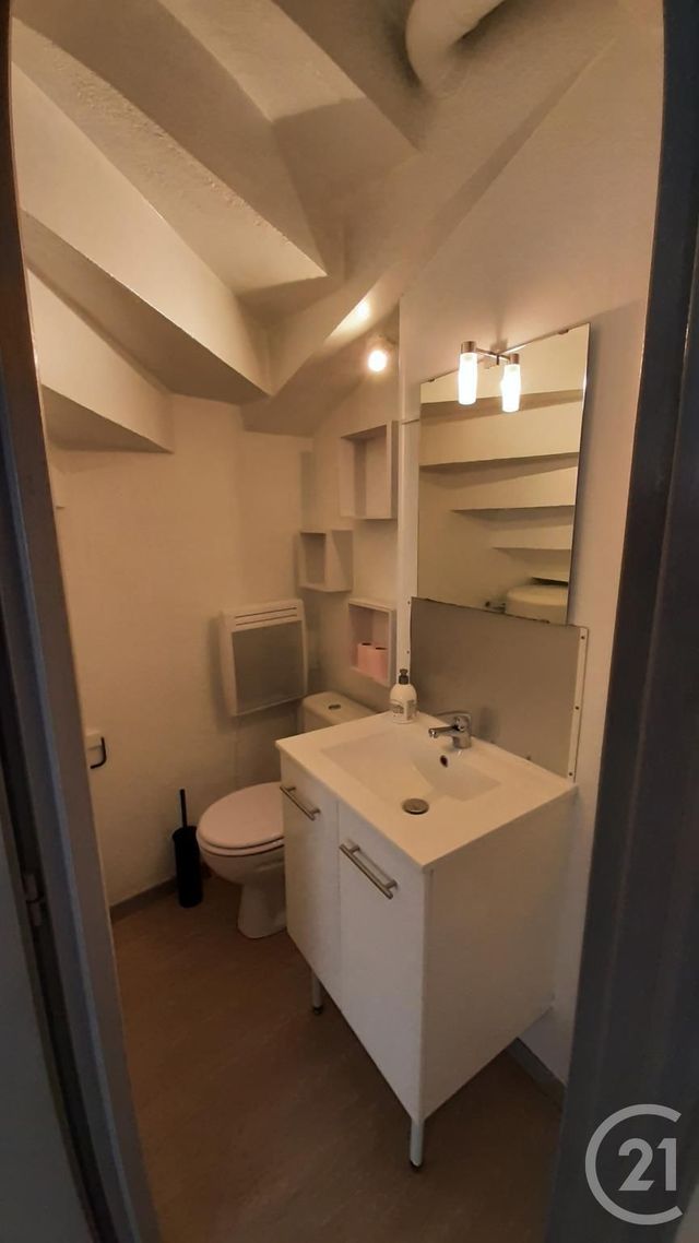 Studio à louer - 1 pièce - 15.0 m2 - PAMIERS - 09 - MIDI-PYRENEES - Century 21 S.D.I. Studio à louer - 1 pièce - 15.0 m2 - PAMIERS - 09 - MIDI-PYRENEES - Century 21 S.D.I.