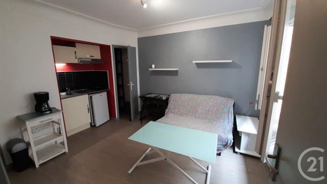 Studio à louer - 1 pièce - 15.0 m2 - PAMIERS - 09 - MIDI-PYRENEES - Century 21 S.D.I. Studio à louer - 1 pièce - 15.0 m2 - PAMIERS - 09 - MIDI-PYRENEES - Century 21 S.D.I.