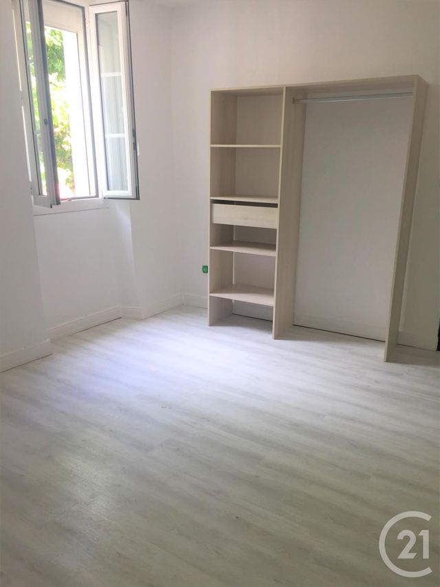 maison à louer - 4 pièces - 136.74 m2 - ST JEAN DU FALGA - 09 - MIDI-PYRENEES - Century 21 S.D.I. maison à louer - 4 pièces - 136.74 m2 - ST JEAN DU FALGA - 09 - MIDI-PYRENEES - Century 21 S.D.I.