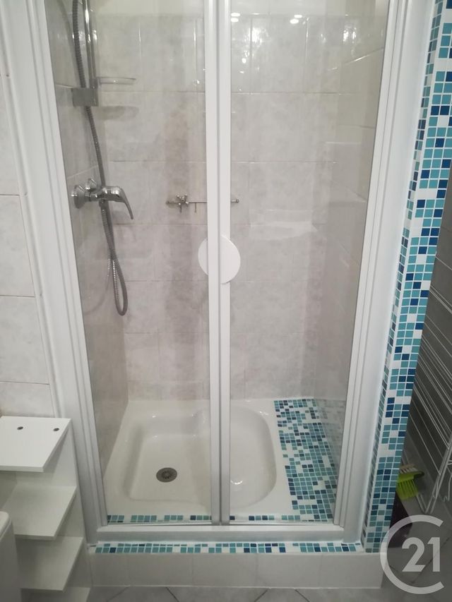 Appartement F1 à louer - 1 pièce - 25.0 m2 - PAMIERS - 09 - MIDI-PYRENEES - Century 21 S.D.I. Appartement F1 à louer - 1 pièce - 25.0 m2 - PAMIERS - 09 - MIDI-PYRENEES - Century 21 S.D.I.