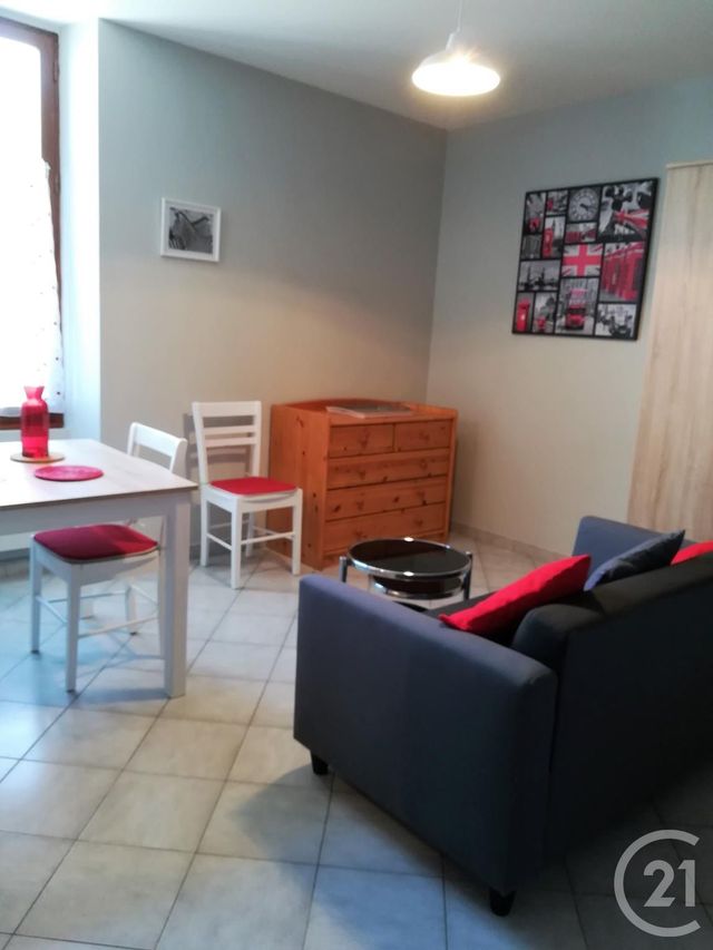 Appartement F1 à louer - 1 pièce - 25.0 m2 - PAMIERS - 09 - MIDI-PYRENEES - Century 21 S.D.I. Appartement F1 à louer - 1 pièce - 25.0 m2 - PAMIERS - 09 - MIDI-PYRENEES - Century 21 S.D.I.