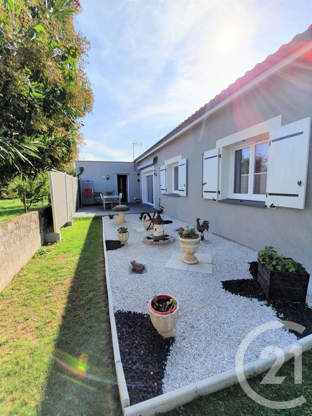 maison à louer - 5 pièces - 127.0 m2 - PAMIERS - 09 - MIDI-PYRENEES - Century 21 S.D.I. maison à louer - 5 pièces - 127.0 m2 - PAMIERS - 09 - MIDI-PYRENEES - Century 21 S.D.I.