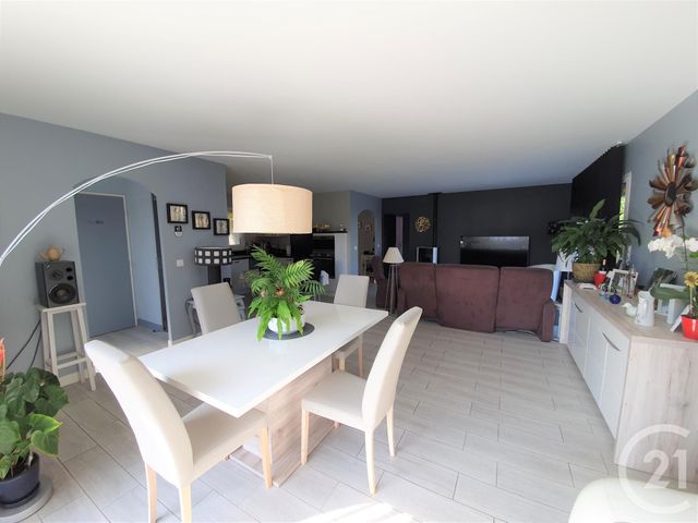 maison à louer - 5 pièces - 127.0 m2 - PAMIERS - 09 - MIDI-PYRENEES - Century 21 S.D.I. maison à louer - 5 pièces - 127.0 m2 - PAMIERS - 09 - MIDI-PYRENEES - Century 21 S.D.I.