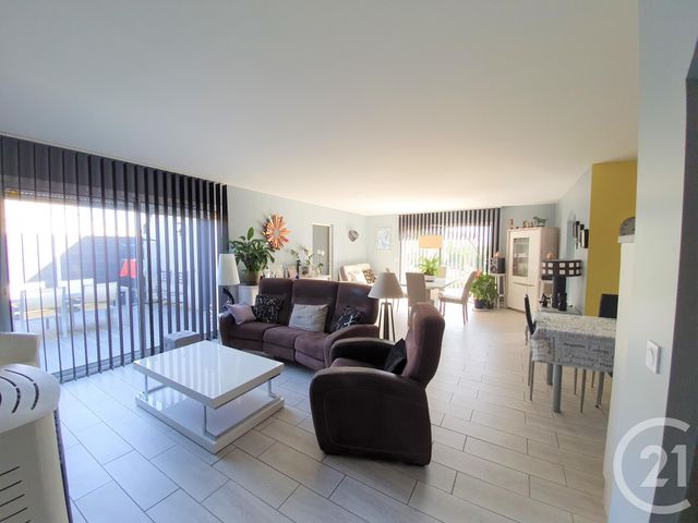 maison à louer - 5 pièces - 127.0 m2 - PAMIERS - 09 - MIDI-PYRENEES - Century 21 S.D.I. maison à louer - 5 pièces - 127.0 m2 - PAMIERS - 09 - MIDI-PYRENEES - Century 21 S.D.I.