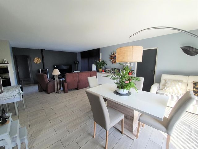 maison à louer - 5 pièces - 127.0 m2 - PAMIERS - 09 - MIDI-PYRENEES - Century 21 S.D.I. maison à louer - 5 pièces - 127.0 m2 - PAMIERS - 09 - MIDI-PYRENEES - Century 21 S.D.I.