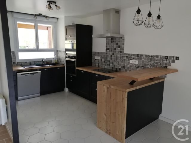 maison à louer - 4 pièces - 77.3 m2 - PAMIERS - 09 - MIDI-PYRENEES - Century 21 S.D.I. maison à louer - 4 pièces - 77.3 m2 - PAMIERS - 09 - MIDI-PYRENEES - Century 21 S.D.I.