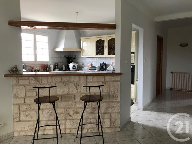 maison à louer - 4 pièces - 127.0 m2 - LA TOUR DU CRIEU - 09 - MIDI-PYRENEES - Century 21 S.D.I. maison à louer - 4 pièces - 127.0 m2 - LA TOUR DU CRIEU - 09 - MIDI-PYRENEES - Century 21 S.D.I.