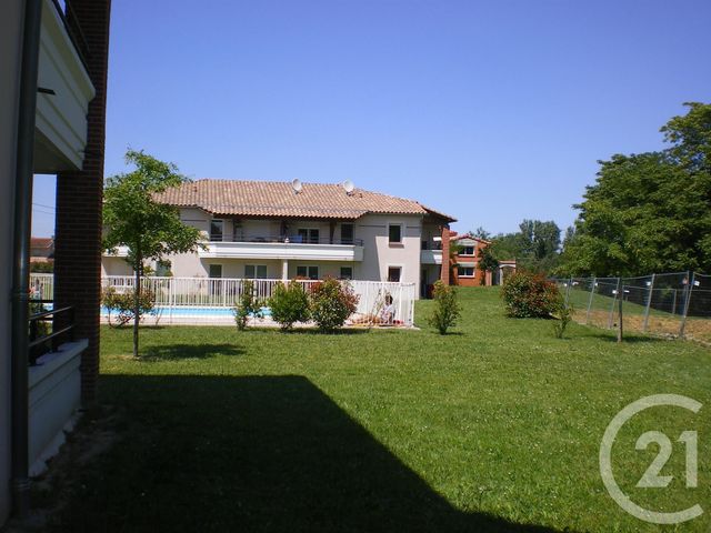 Afficher la photo en grand Appartement F2 à louer - 2 pièces - 38.0 m2 - SAVERDUN - 09 - MIDI-PYRENEES - Century 21 S.D.I.