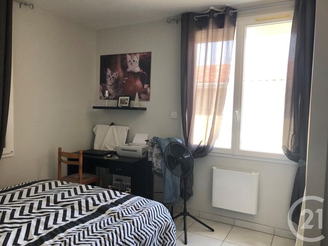 Afficher la photo en grand Appartement T4 à louer - 4 pièces - 82.15 m2 - SAVERDUN - 09 - MIDI-PYRENEES - Century 21 S.D.I.